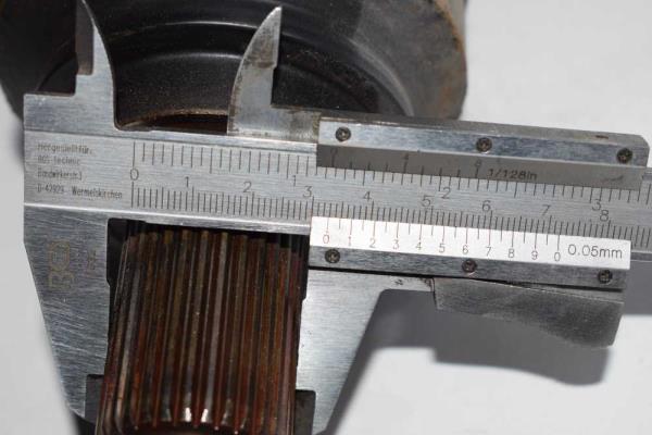 CARDAN ARRIERE DROIT BMW SERIE 5 E60 520D 4 CYLINDRES - Vue 2